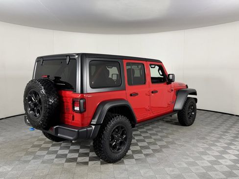 Certified 2023 Jeep Wrangler Unlimited w/ 8.4" Radio Group image 7