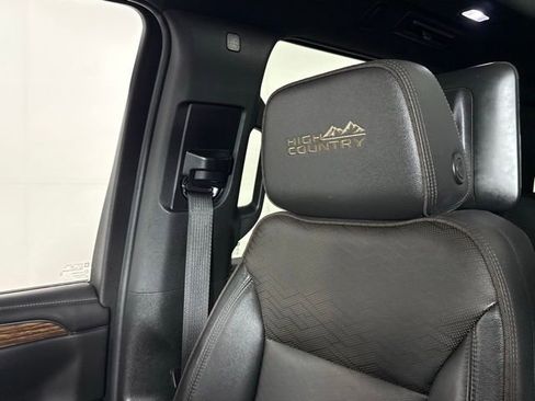 Used 2023 Chevrolet Tahoe High Country AWD/4WD image 24