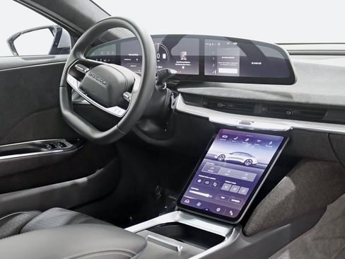 Used 2022 Lucid Air Grand Touring image 35