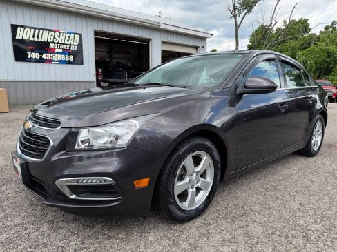 Used 2016 Chevrolet Cruze LT FWD image 9