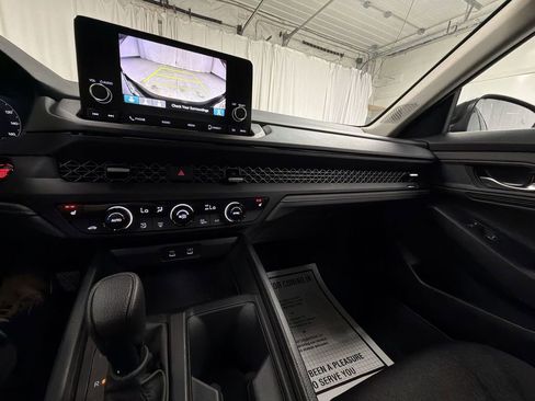 Used 2025 Honda Accord SE image 20