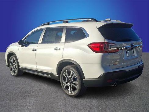 New 2025 Subaru Ascent Touring w/ Popular Package #2 image 4