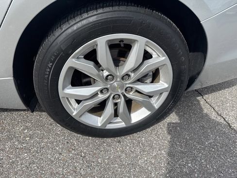 Used 2019 Chevrolet Impala LT w/ LT Leather Package image 13