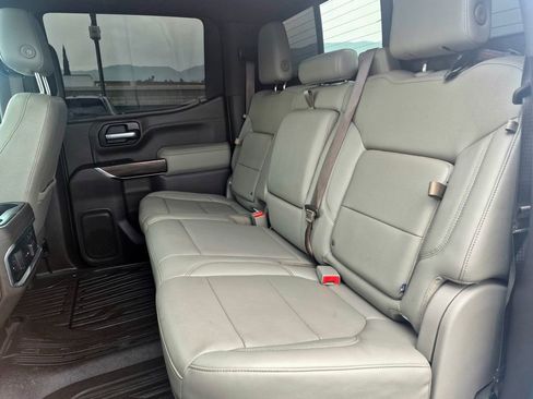 Used 2020 GMC Sierra 1500 SLT image 16