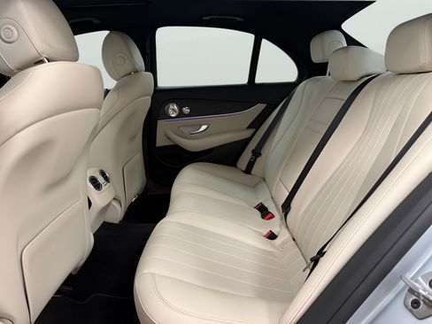 Used 2022 Mercedes-Benz E 350 Sedan image 14