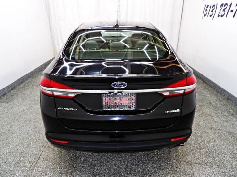 Used 2018 Ford Fusion S FWD image 5