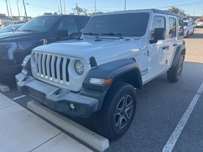Used 2018 Jeep Wrangler Unlimited Sport S