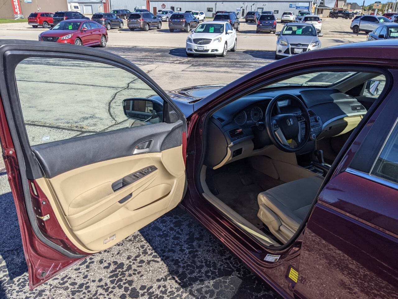 Used 2012 Honda Accord LX image 9