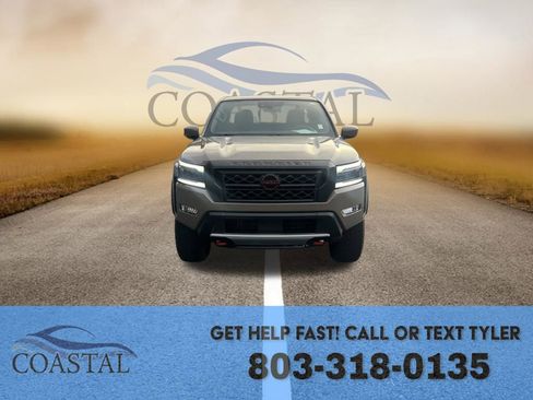 Used 2024 Nissan Frontier PRO-4X w/ Technology Package image 2