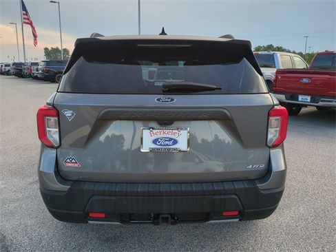 Used 2022 Ford Explorer Timberline image 5