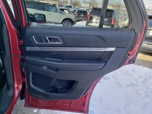 Certified 2017 Ford Explorer Sport image 17