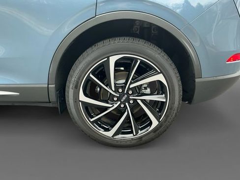 Used 2023 Lincoln Corsair Reserve w/ Equipment Group 201A image 17