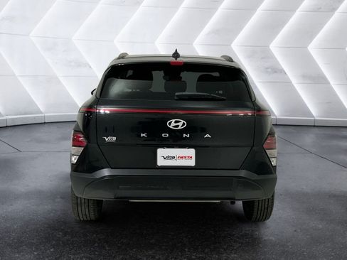 Used 2024 Hyundai Kona SEL FWD image 5