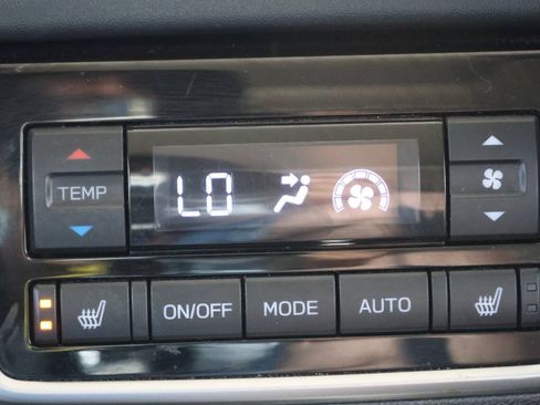 Used 2024 Subaru Ascent Limited w/ Technology Package AWD/4WD image 22
