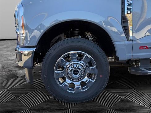New 2026 Ford F350 Lariat w/ Lariat Premium Package image 14