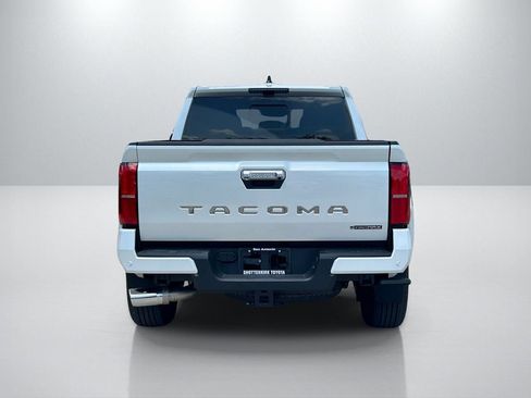 Used 2025 Toyota Tacoma Limited AWD/4WD image 6