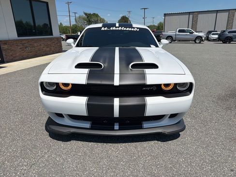 Used 2021 Dodge Challenger SRT Hellcat Redeye image 10