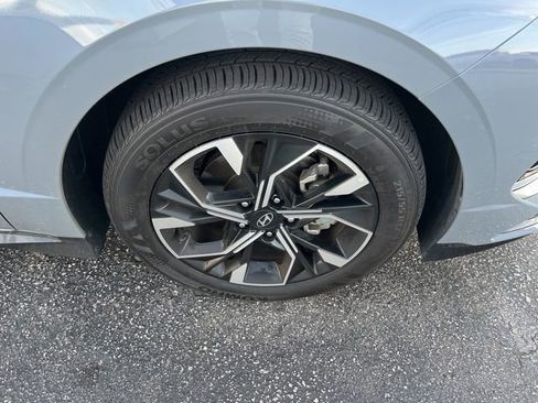 Used 2025 Hyundai Sonata SEL FWD image 11