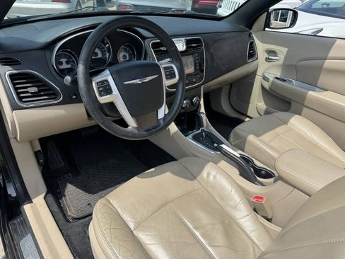 Used 2013 Chrysler 200 Limited FWD image 11