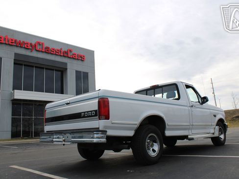 Used 1995 Ford F150 2WD Regular Cab image 23