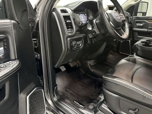 Used 2024 RAM 2500 Laramie w/ Bed Utility Group AWD/4WD image 10
