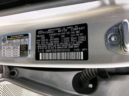 Used 2024 Hyundai Palisade Calligraphy image 18