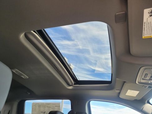 New 2026 Chevrolet Silverado 1500 LT Trail Boss w/ LT Trail Boss Premium Package image 7