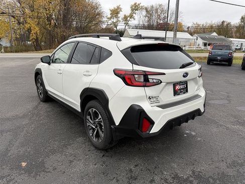 Used 2024 Subaru Crosstrek 2.0i Premium image 10