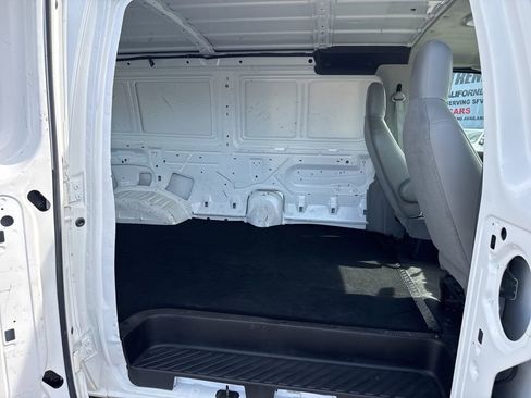 Used 2009 Ford E-250 and Econoline 250 image 15