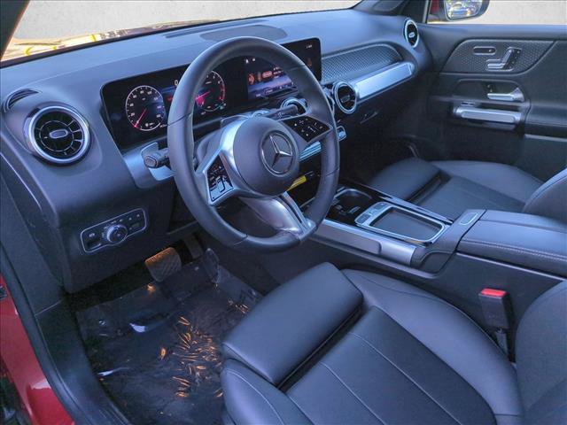 Used 2026 Mercedes-Benz GLB 250 image 10