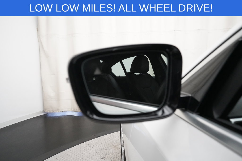 Used 2024 BMW 330i xDrive Sedan AWD/4WD image 24