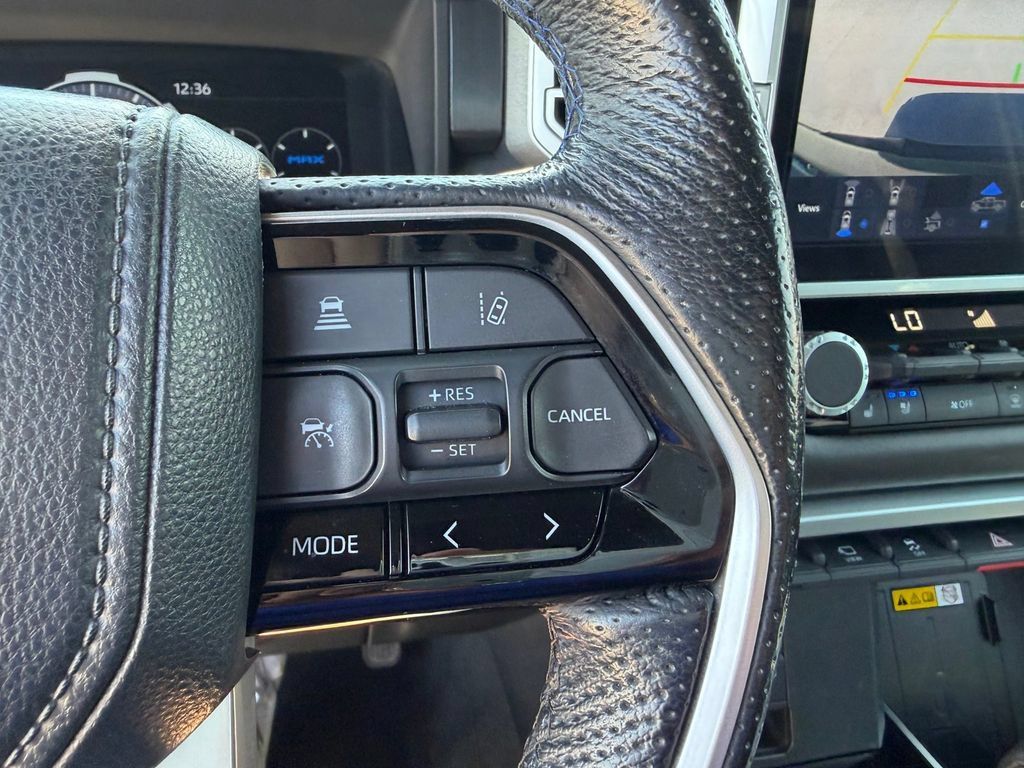 Used 2024 Toyota Tundra Platinum AWD/4WD image 16
