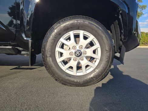Certified 2024 Toyota Tacoma SR5 image 9