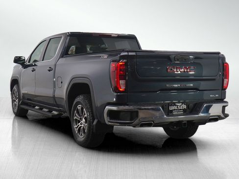 Used 2021 GMC Sierra 1500 SLE image 3