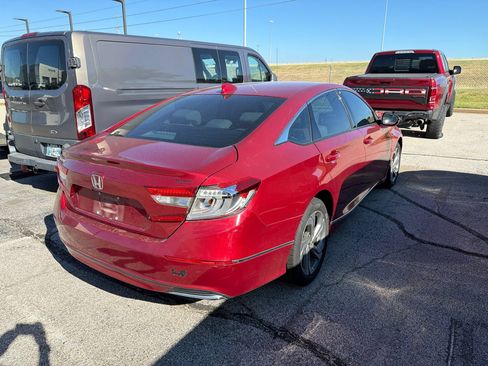 Used 2018 Honda Accord EX-L image 8