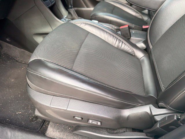 Used 2013 Buick Encore Convenience FWD image 7