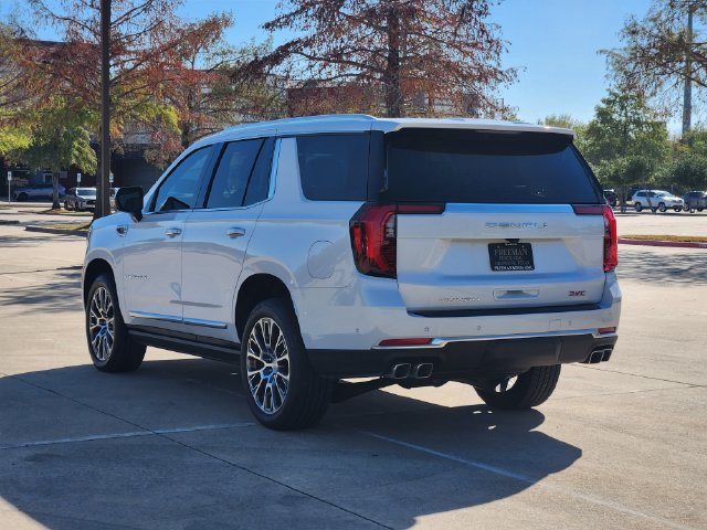 Used 2026 GMC Yukon Denali w/ Sun & Power Step Package AWD/4WD image 7