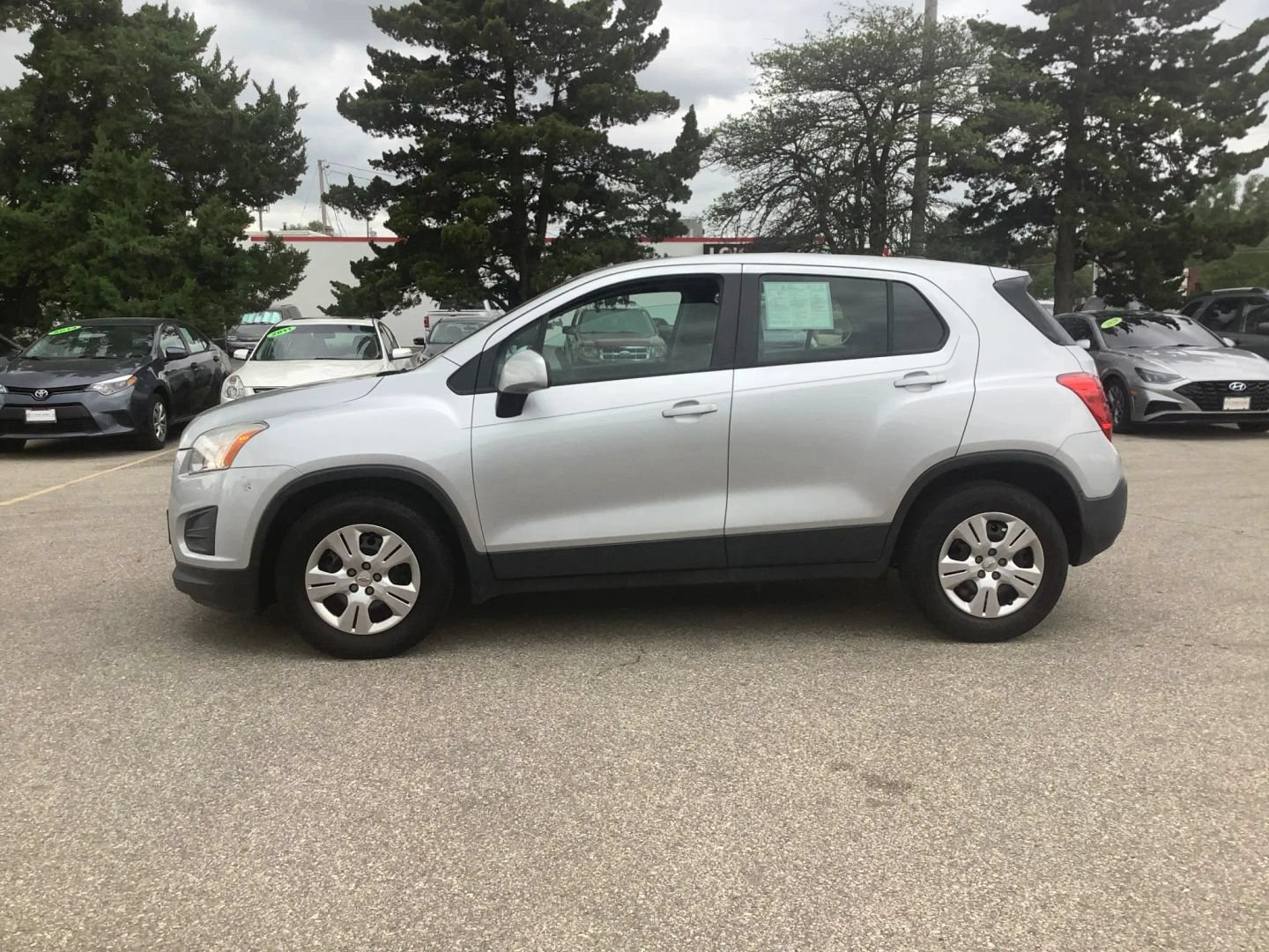 Used 2016 Chevrolet Trax LS FWD image 5