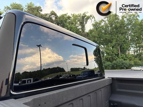 Certified 2023 Jeep Gladiator Rubicon w/ Cold Weather Group AWD/4WD image 16