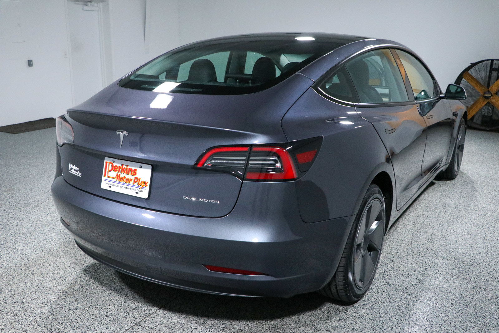 Used 2023 Tesla Model 3 Long Range AWD/4WD image 7
