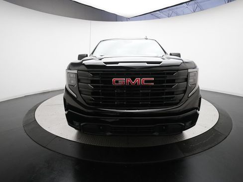 Used 2025 GMC Sierra 1500 Elevation AWD/4WD image 11