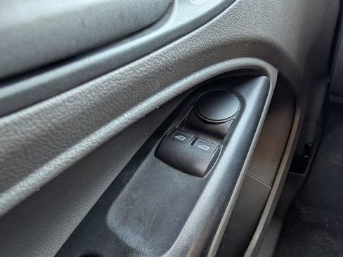 Used 2023 Ford Transit Connect XL image 28