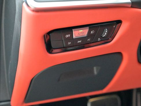 Used 2023 BMW M3 Competition w/ M Carbon Exterior Package image 22