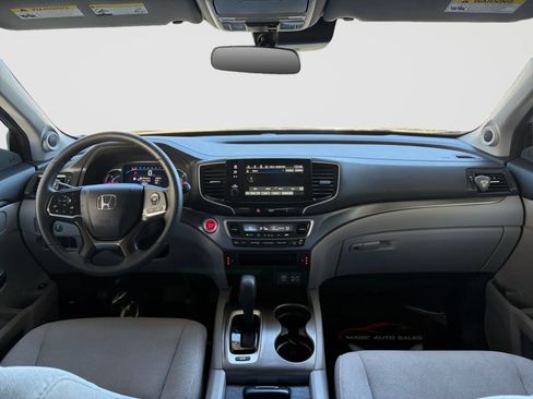 Used 2020 Honda Pilot EX image 24