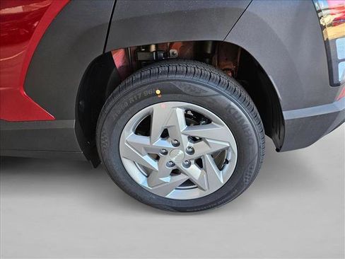 New 2026 Hyundai Kona SE image 10