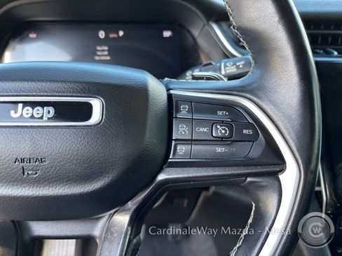 Used 2021 Jeep Grand Cherokee L Laredo w/ Luxury Tech Group I image 31