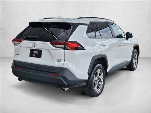 Used 2022 Toyota RAV4 XLE w/ Carpet Mat Package (TMS) AWD/4WD image 2