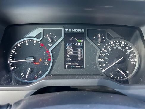 Used 2022 Toyota Tundra SR5 w/ SR5 Premium Package RWD image 24