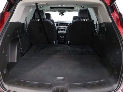 Used 2019 Buick Enclave Essence FWD image 35