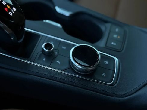 Used 2023 Cadillac XT4 Premium Luxury w/ Enhanced Visibility Package image 22